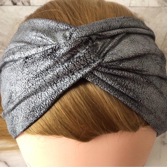 Twisted faux leather fabric, crackle fabric turban headband. - Picture 2 of 7